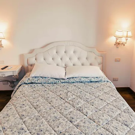 Alojamento de Acomodação e Pequeno-almoço Bed And Breakfast Villa Romano