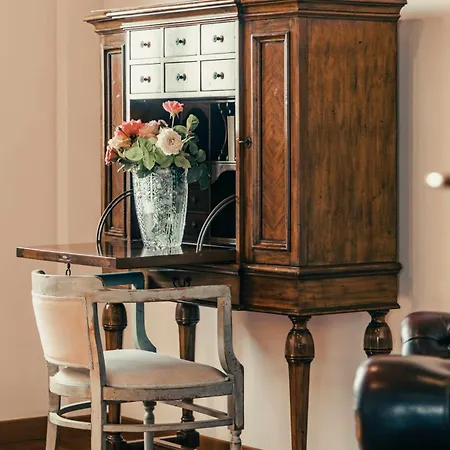 Bed And Breakfast Villa Romano 住宿加早餐酒店 3*